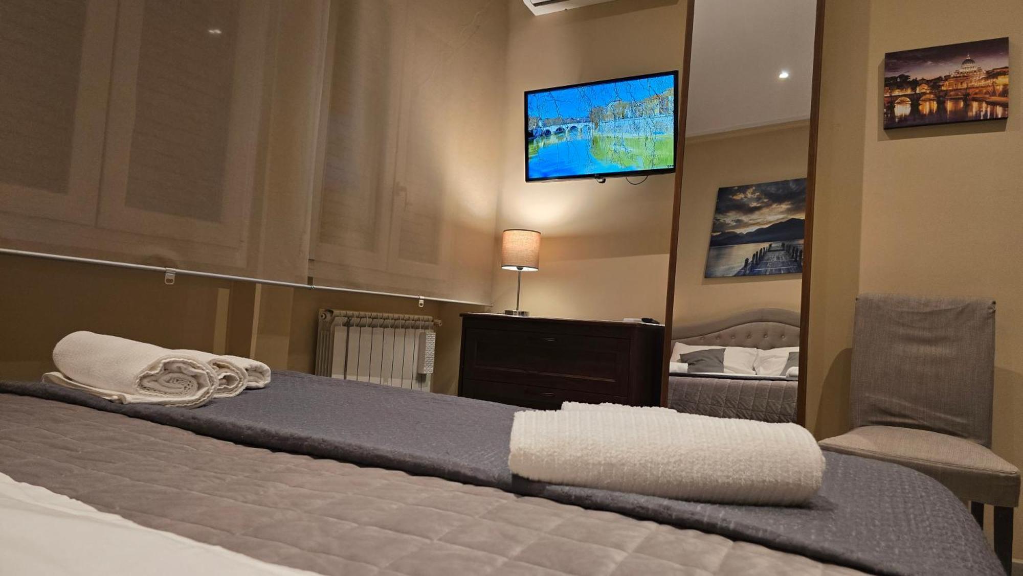 Suite Tuscolana Rome Exterior photo